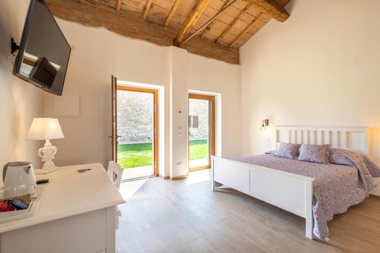 B&B Podere Curtatone 그레세토 외부 사진